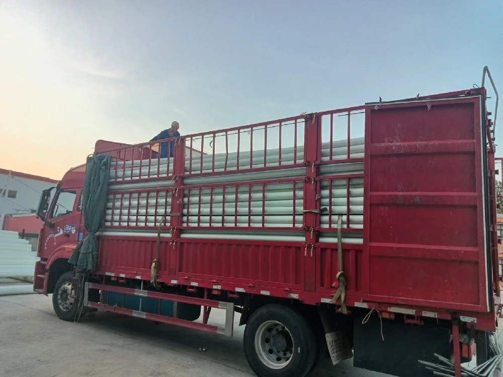 HB-BWFRP電纜保護(hù)管 湖北長(zhǎng)坂橋 發(fā)貨實(shí)拍